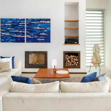 Luxury Seafront Pride With Private Heated Pool At The In - Baska Voda *