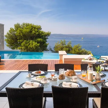 Villa Luxury Seafront Pride With Private Heated Pool At The In - Baska Voda *