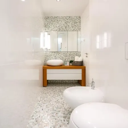 Luxury Seafront Pride With Private Heated Pool At The In - Baska Voda