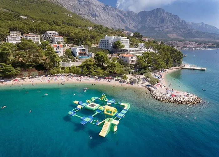 Luxury Seafront Villa Brela Pride With Heated Pool بريلا