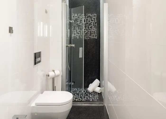 Luxury Seafront Pride With Private Heated Pool At The In - Baska Voda Брела