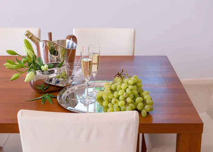 Luxury Seafront Villa Brela Pride With Heated Pool فيلة بريلا
